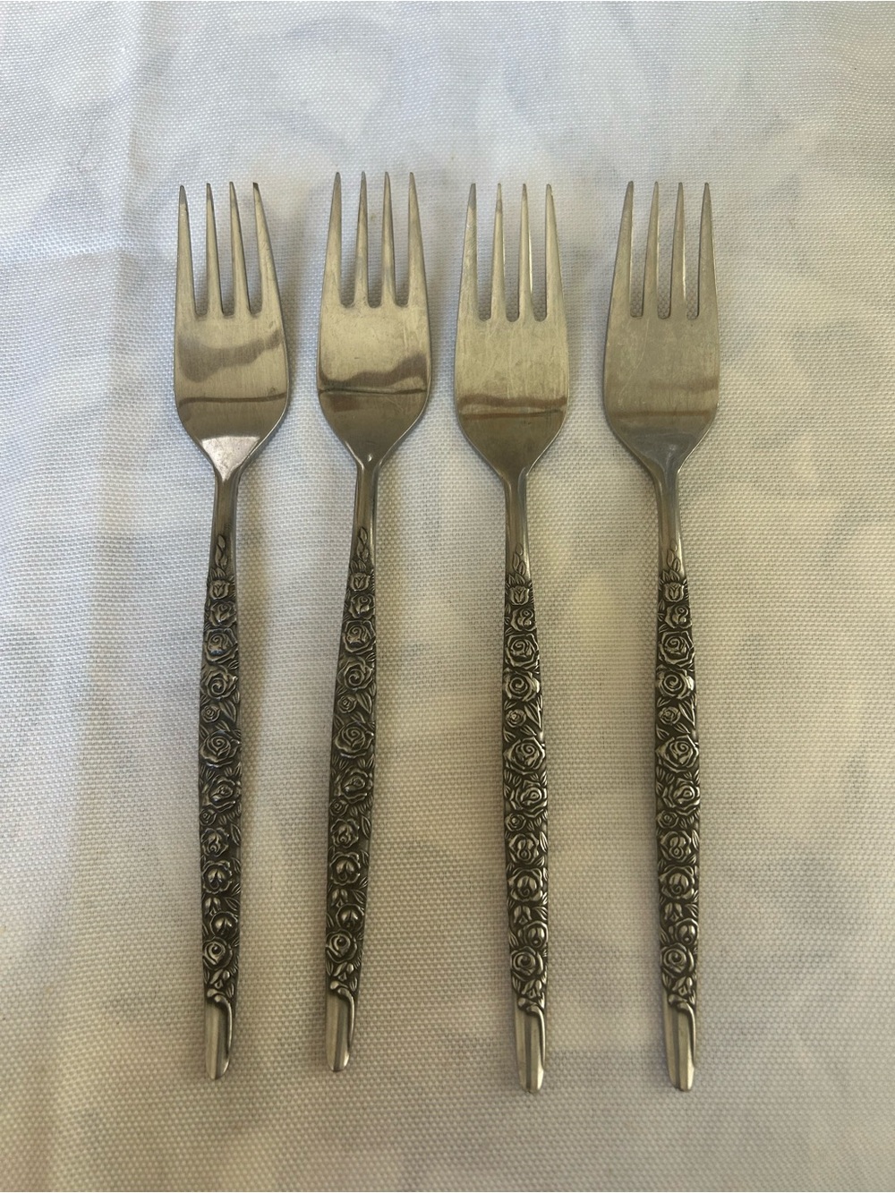 National Stainless Rio Vista Floral Roses Set Of 4 Salad Forks. Made In Japan